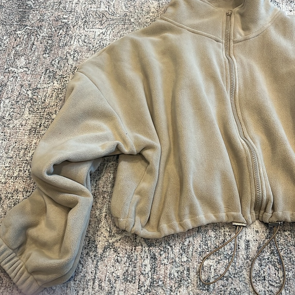 Women’s fleece jacket, zip up size large tan cream, beige - Picture 3 of 6